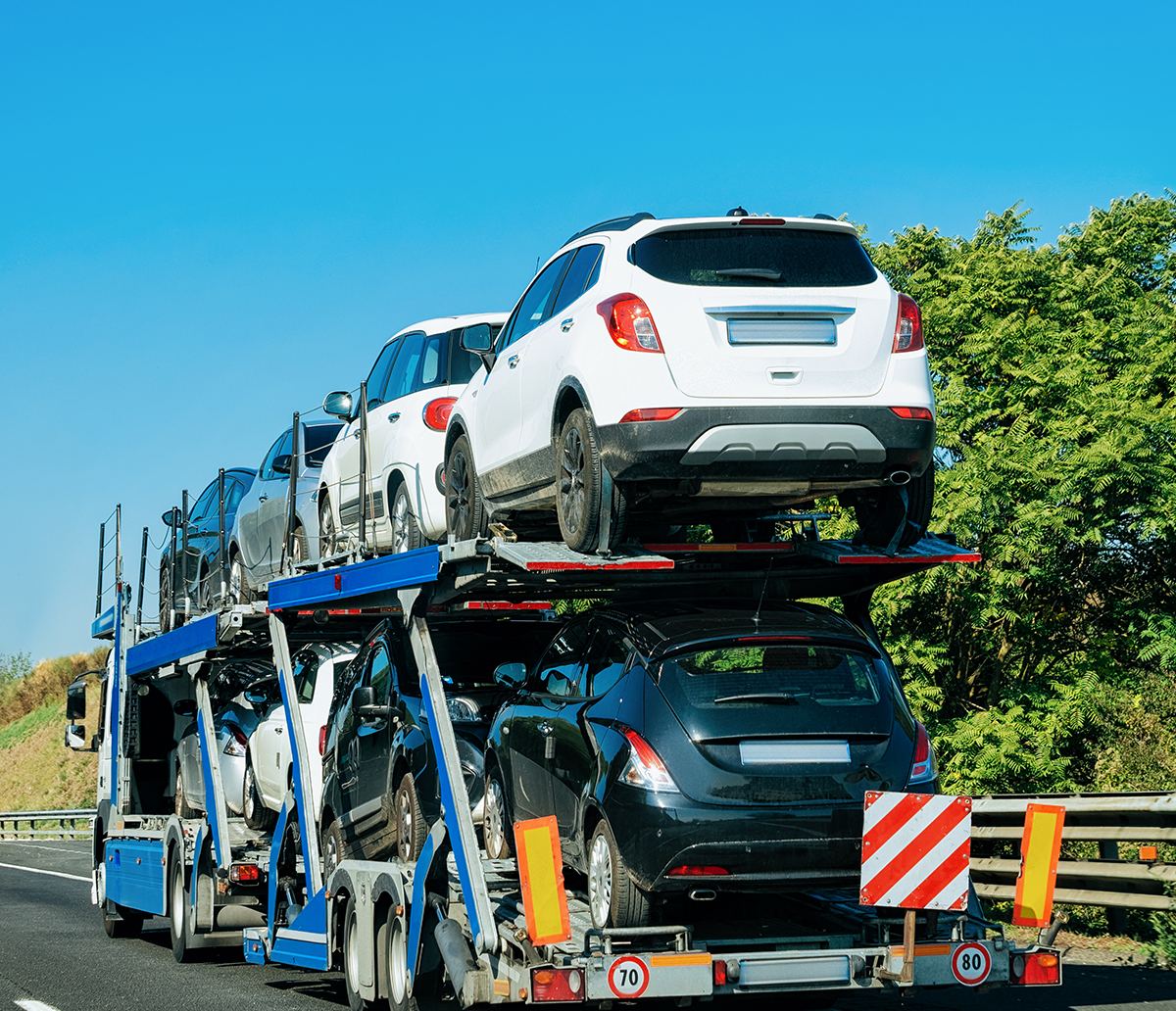 metafora-aytokinitou-home